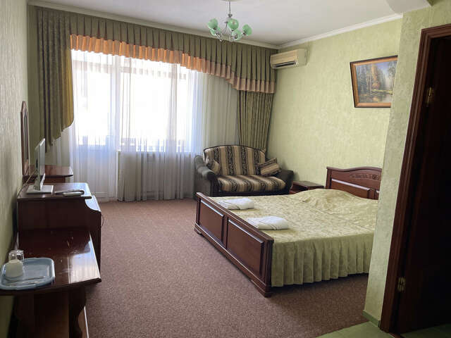 Гостиница Морской Бриз Сочи-4